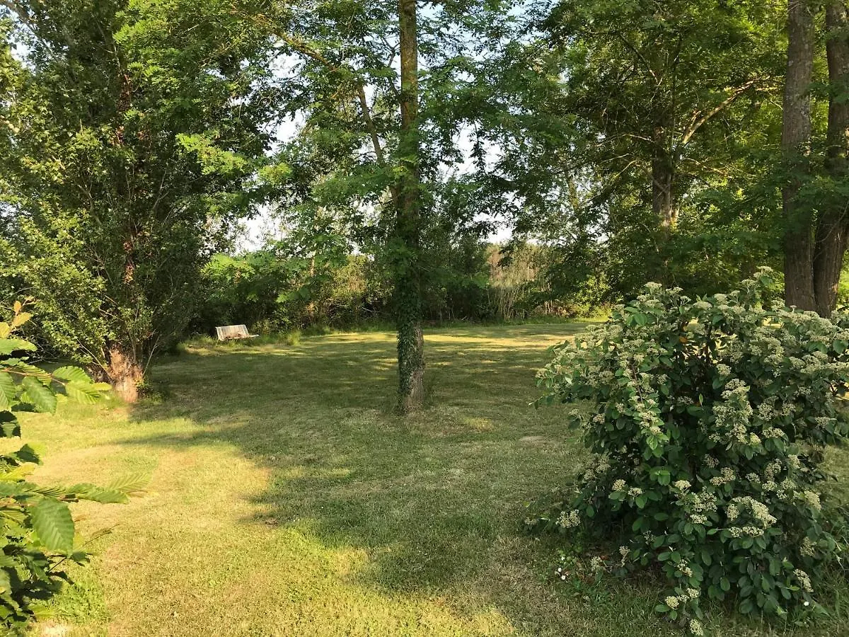 Location Gite 4 Personnes Mazeres - La Petite Maison 0*, Mazeres (Ariege)