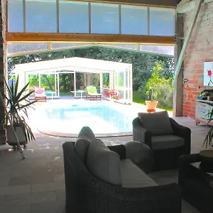 La Ferme De Bellune Bed and breakfast